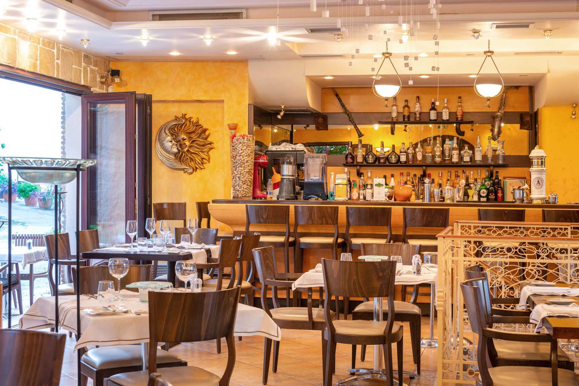 Restaurant Castello in het hotel Acropol in Parga, Griekenland.