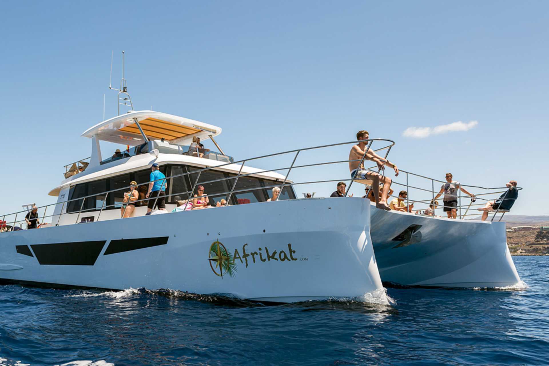 Afrikat - Luxe catamaran voor zon en een zoute duik