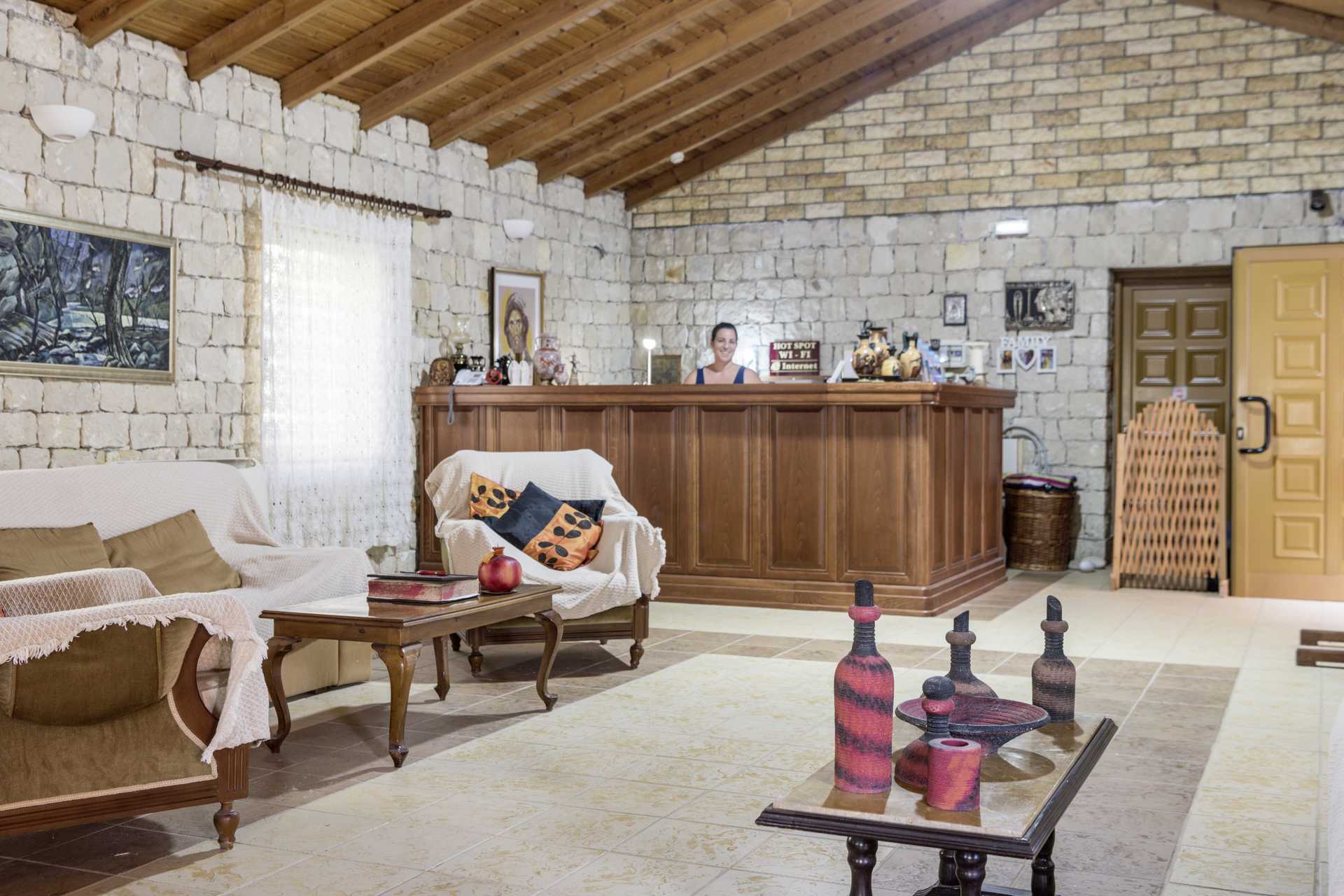 De receptie in het Aquamar hotel op Kreta, Griekenland.