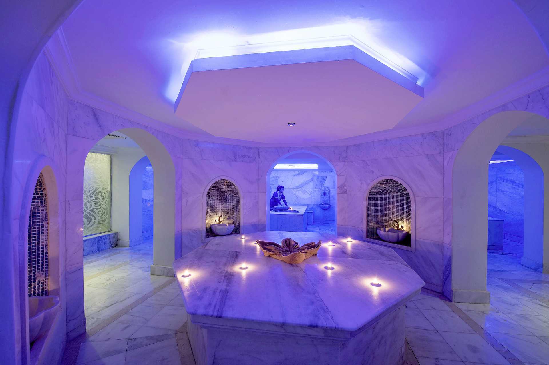 Hamam in het Hotel Baron Palace Resort in Sahl Hasheesh, Egypte.