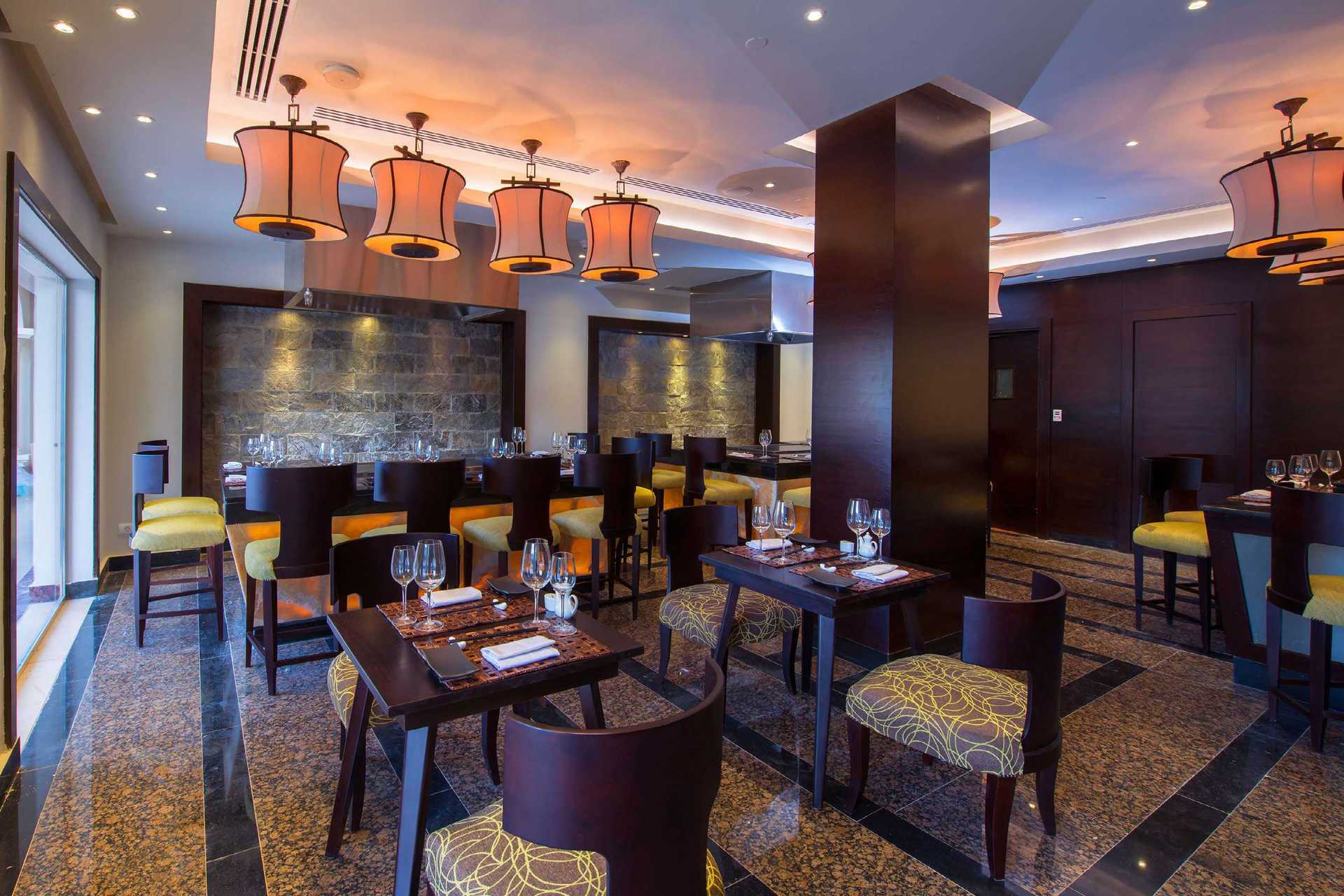 Restaurant Mikado in het Hotel Baron Palace Resort in Sahl Hasheesh, Egypte.