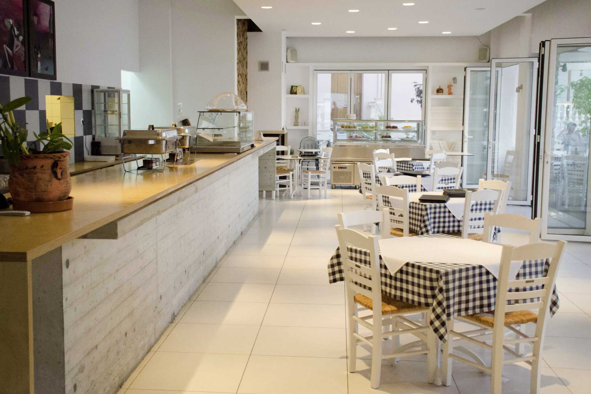 Restaurant in hotel Bianco in Parga, Griekenland.