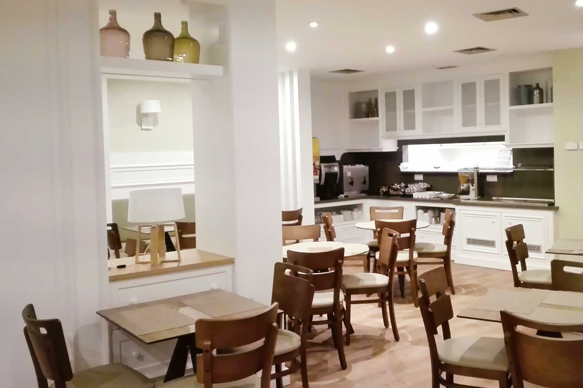 Ontbijtzaal in Hotel Do Centro in Funchal, Madeira.