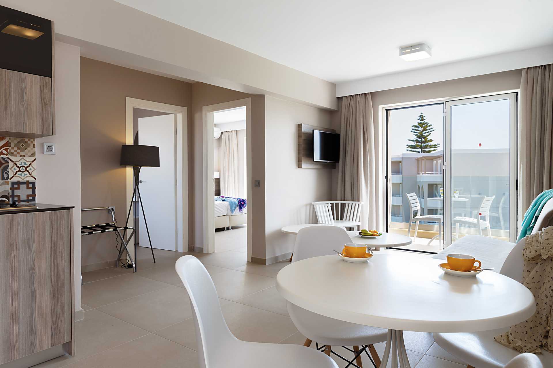 Driekamerappartement in Santa Helena Beach in Platanias op Kreta.