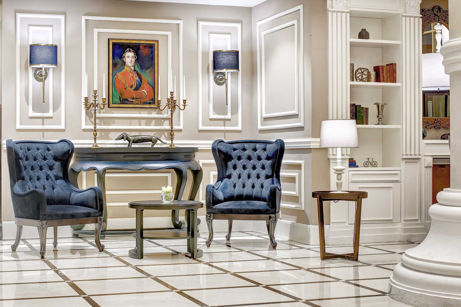 Lobby bij Dukes The Palm, een Royal Hideaway Hotel op Dubai Palm Jumeirah, Verenigde Arabische Emiraten.