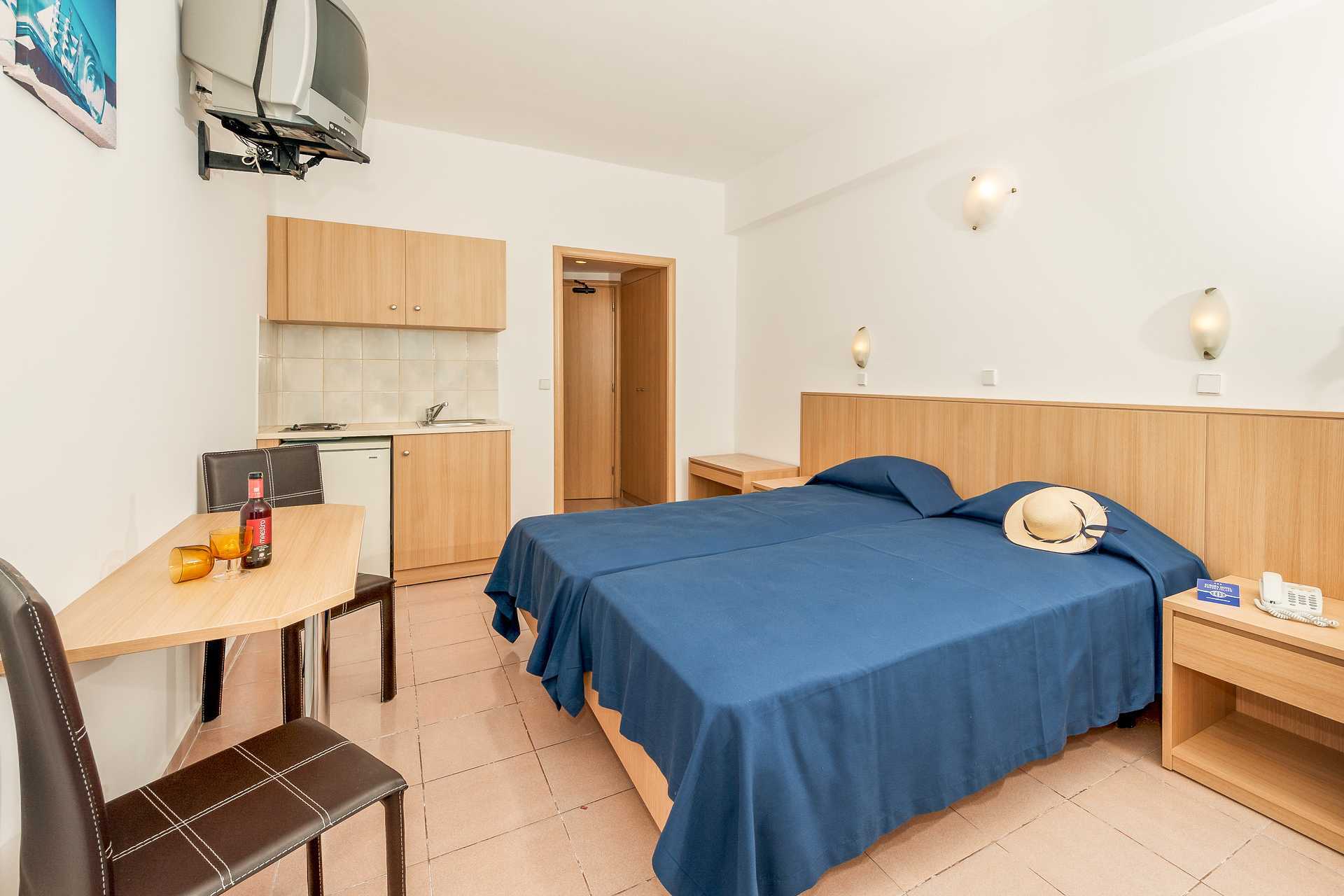 Eenkamerappartement in hotel Europa in Rhodos-stad.