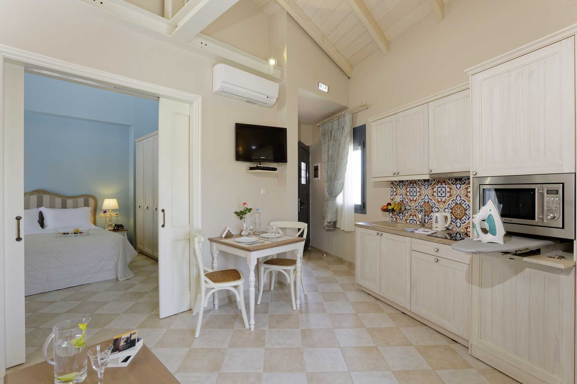 Tweekamerappartement in hotel Ionia Suites in Rethymnon op Kreta.