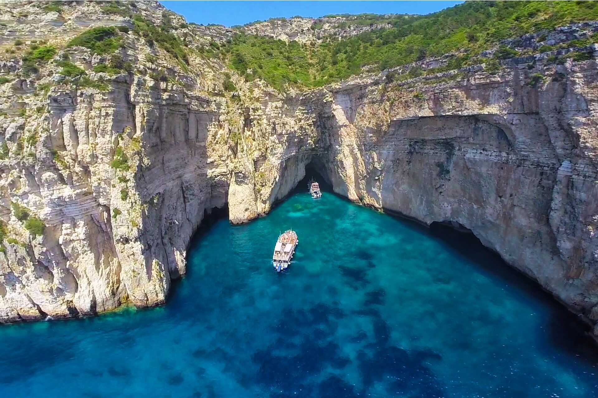 Paxos en Antipaxos