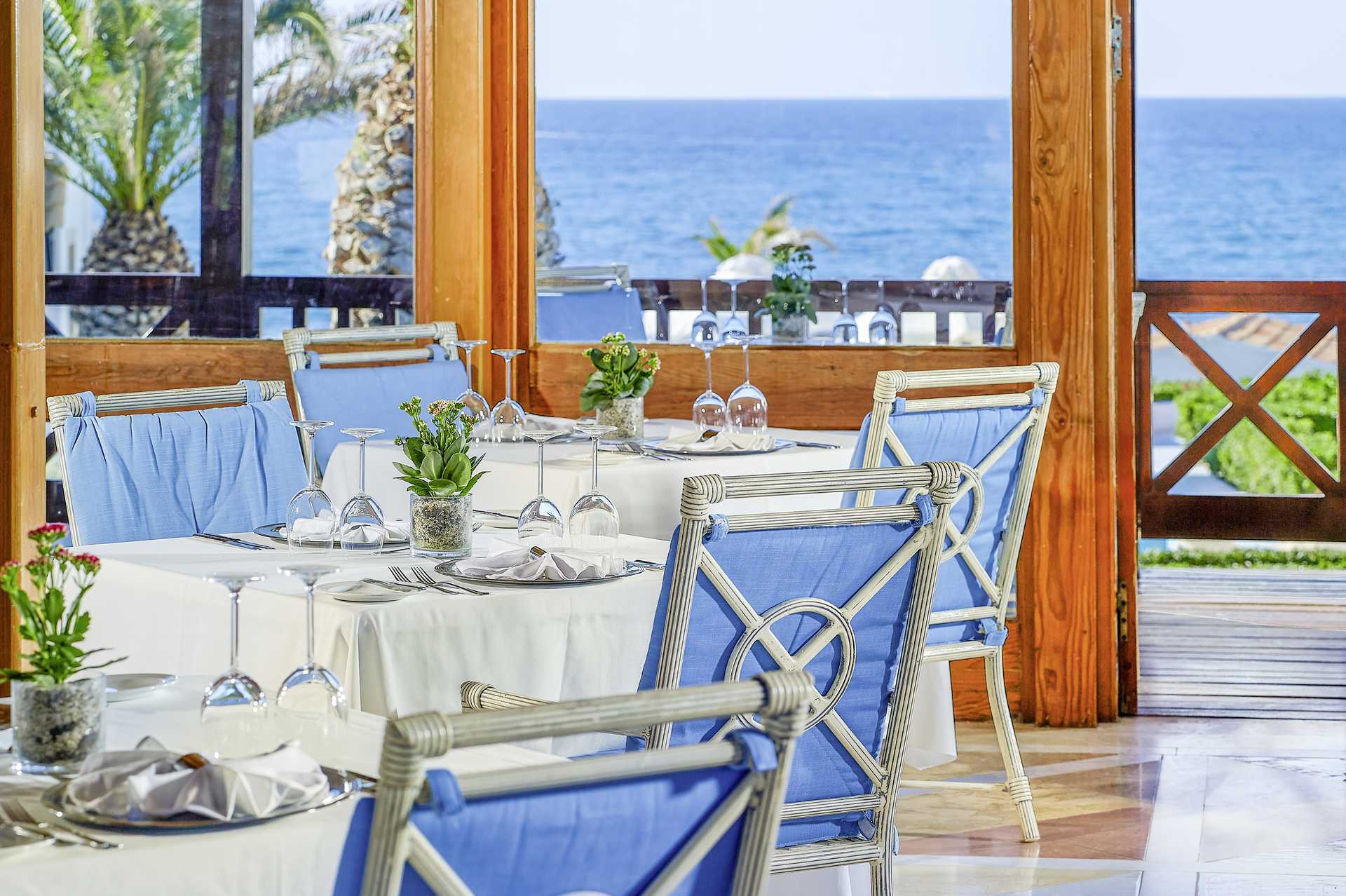 Het hoofdrestaurant van het hotel Aldemar Knossos Royal in Chersonissos, Kreta.