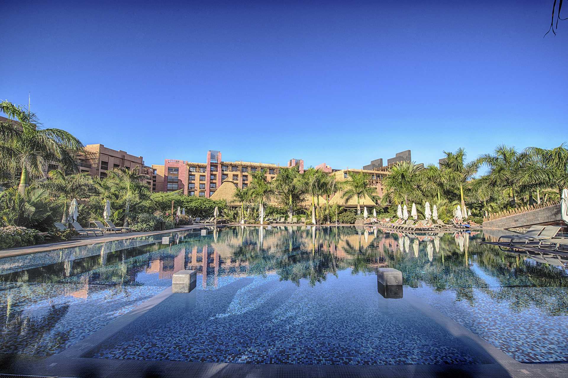 Zwembad bij Lopesan Baobab Resort in Meloneras, Gran Canaria.