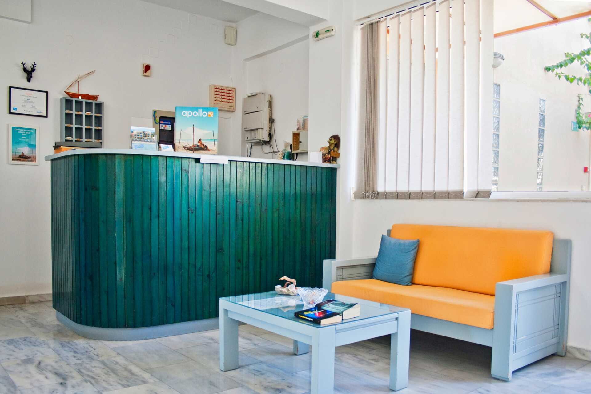 Ontvangst in hotel Marel in Rethymnon, Kreta.