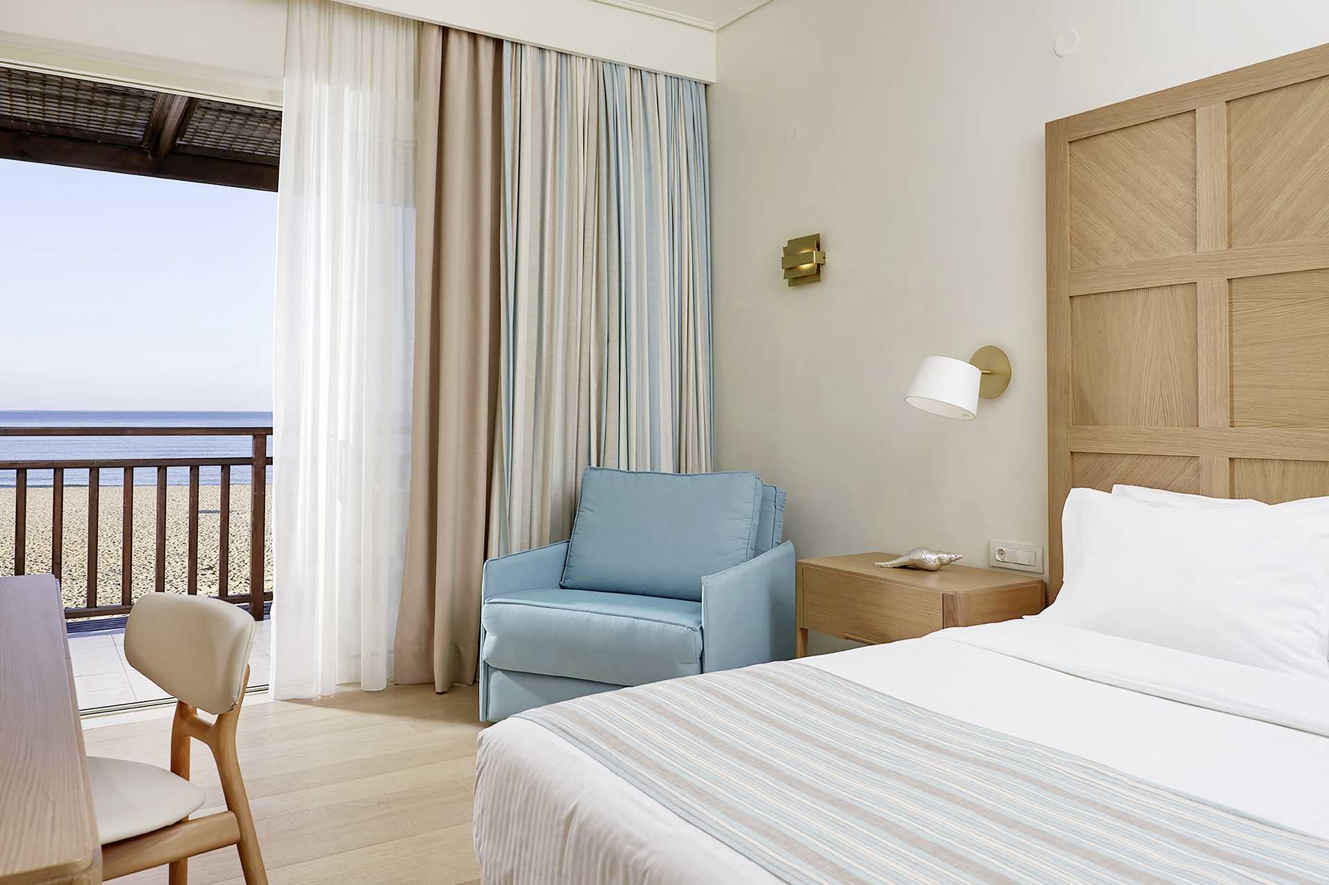 Tweepersoonskamer in het Pilot Beach hotel in Georgioupolis op Kreta, Griekenland.