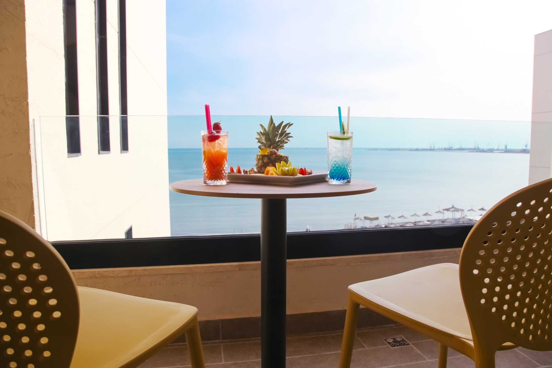 Tweepersoonskamer in hotel Royal G in Durres, Albanië.