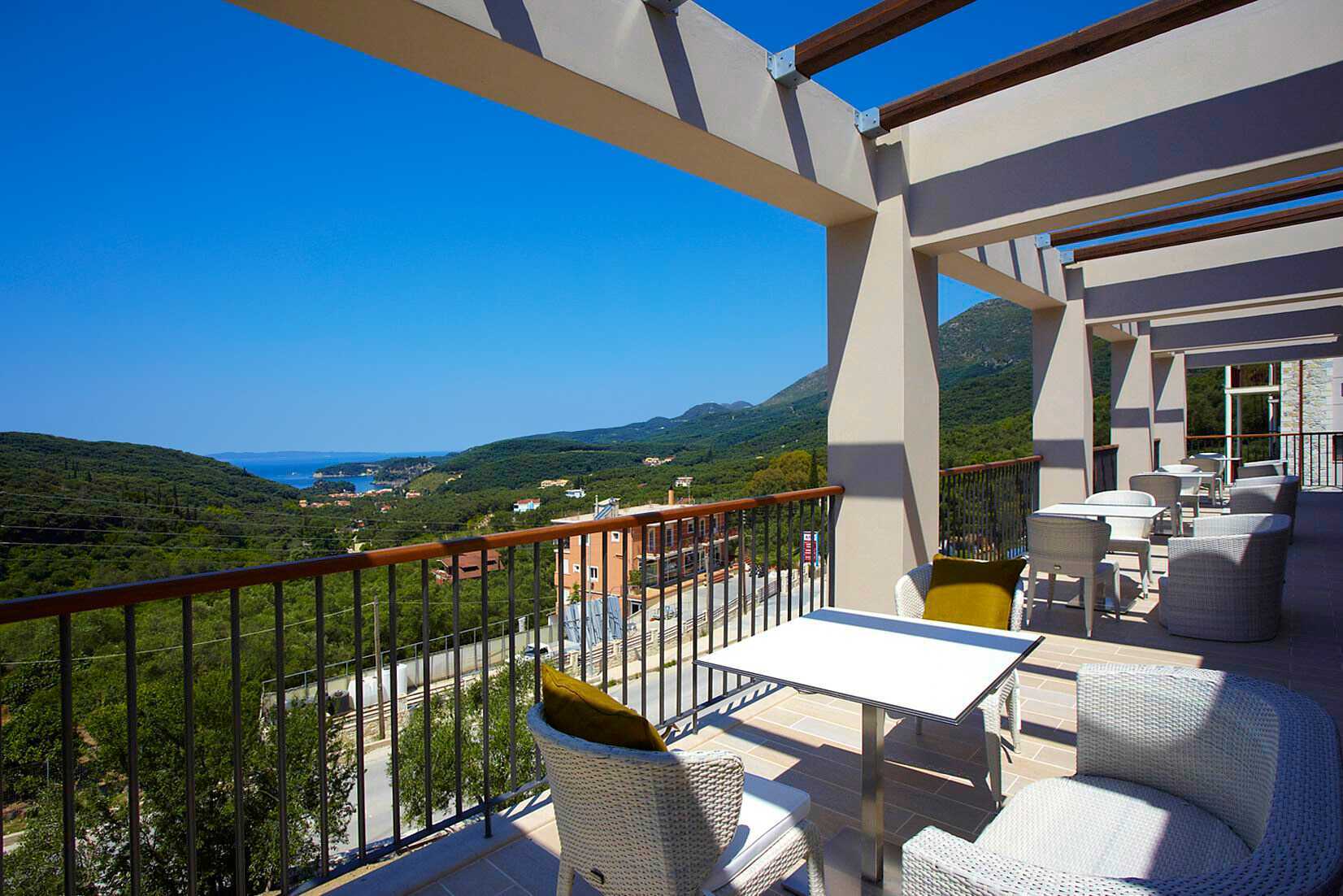 Bar bij Salvator Hotel Villas & Spa in Parga, Griekenland.