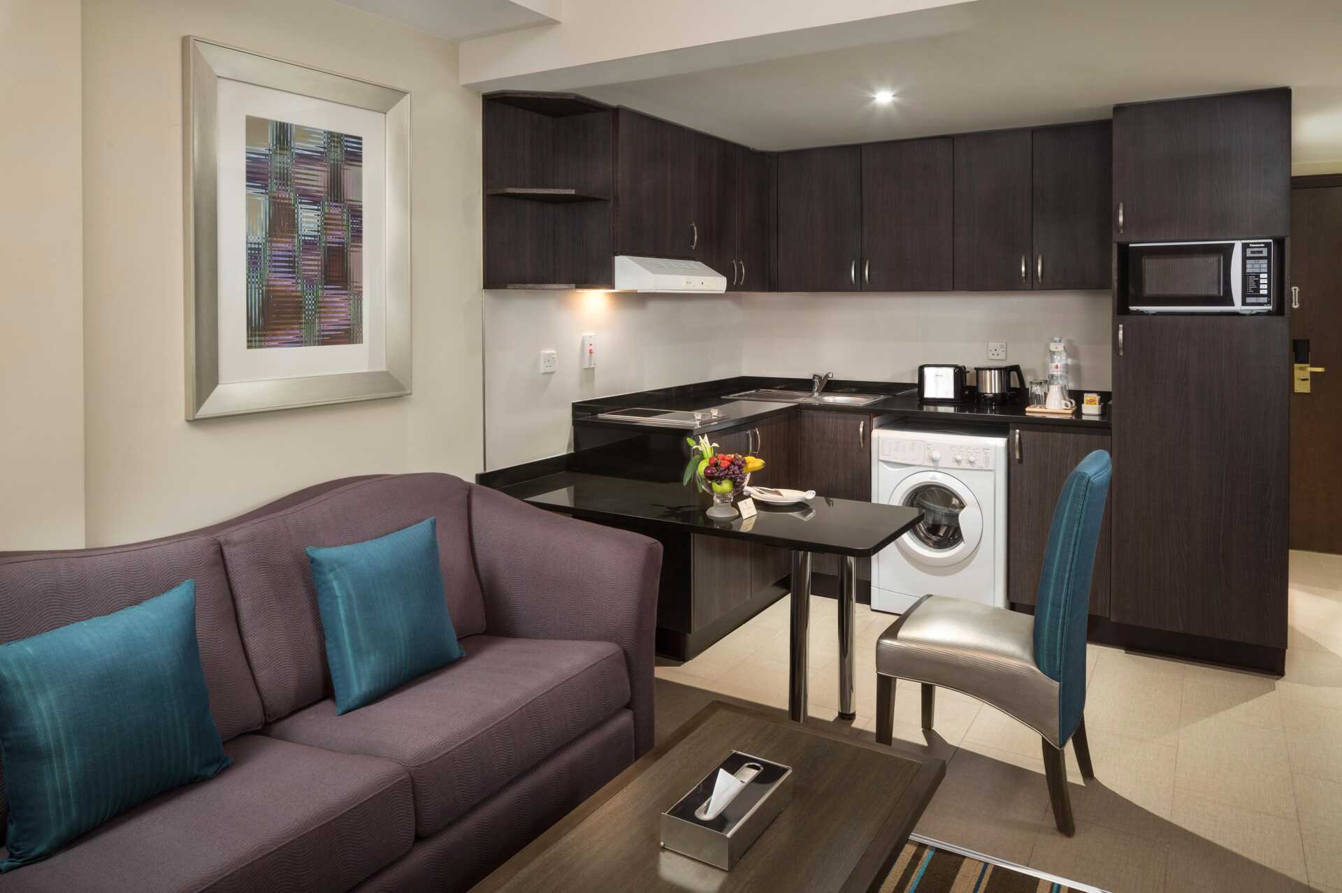 Studio in het Savoy Central hotel in Bur Dubai, Verenigde Arabische Emiraten.