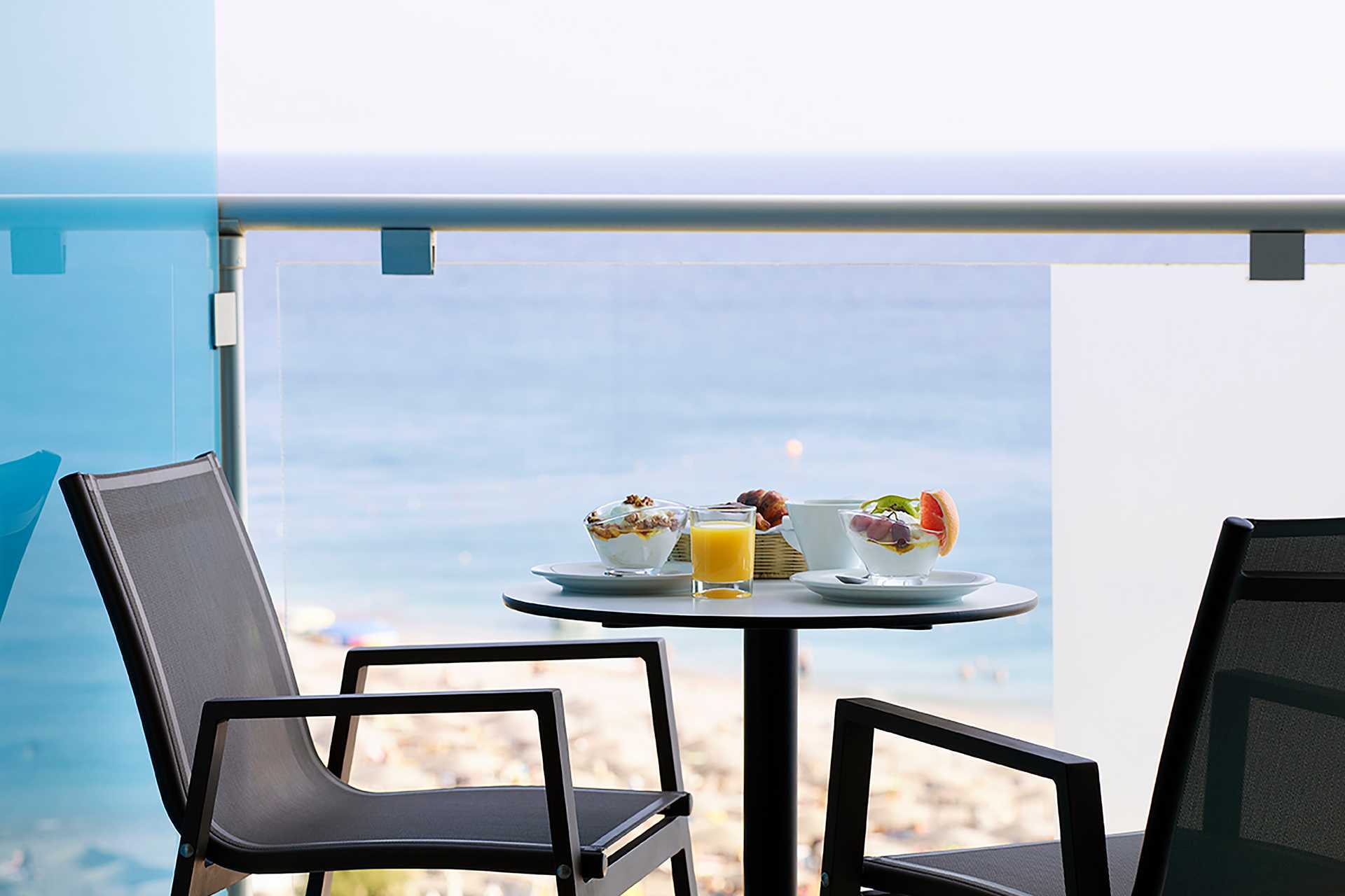 Superior kamer in het Aquarium View hotel in Rhodos-stad, Griekenland.