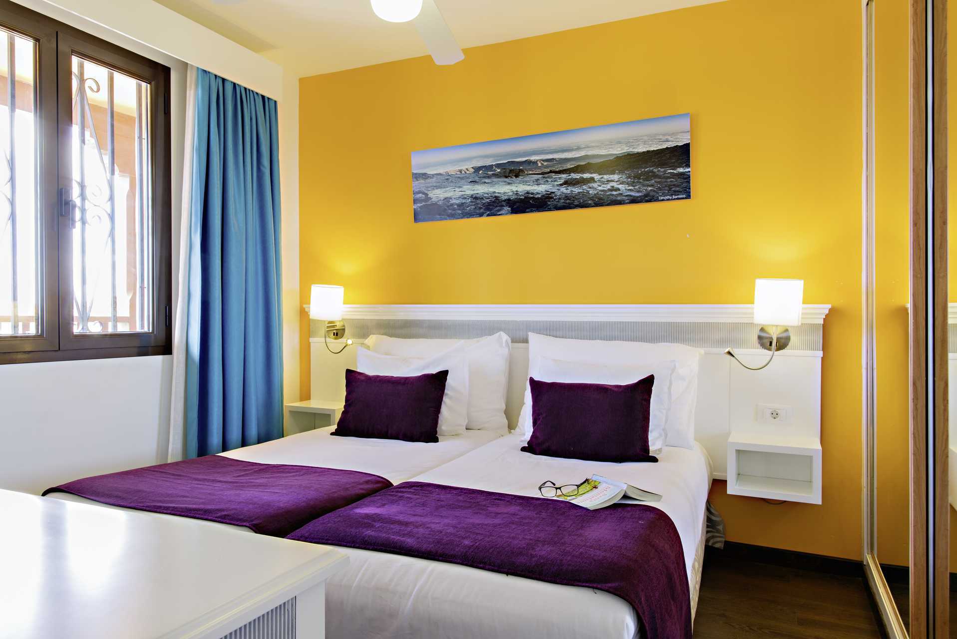 Tweekamerappartement in Hotel Los Alisios in Los Cristianos, Tenerife.