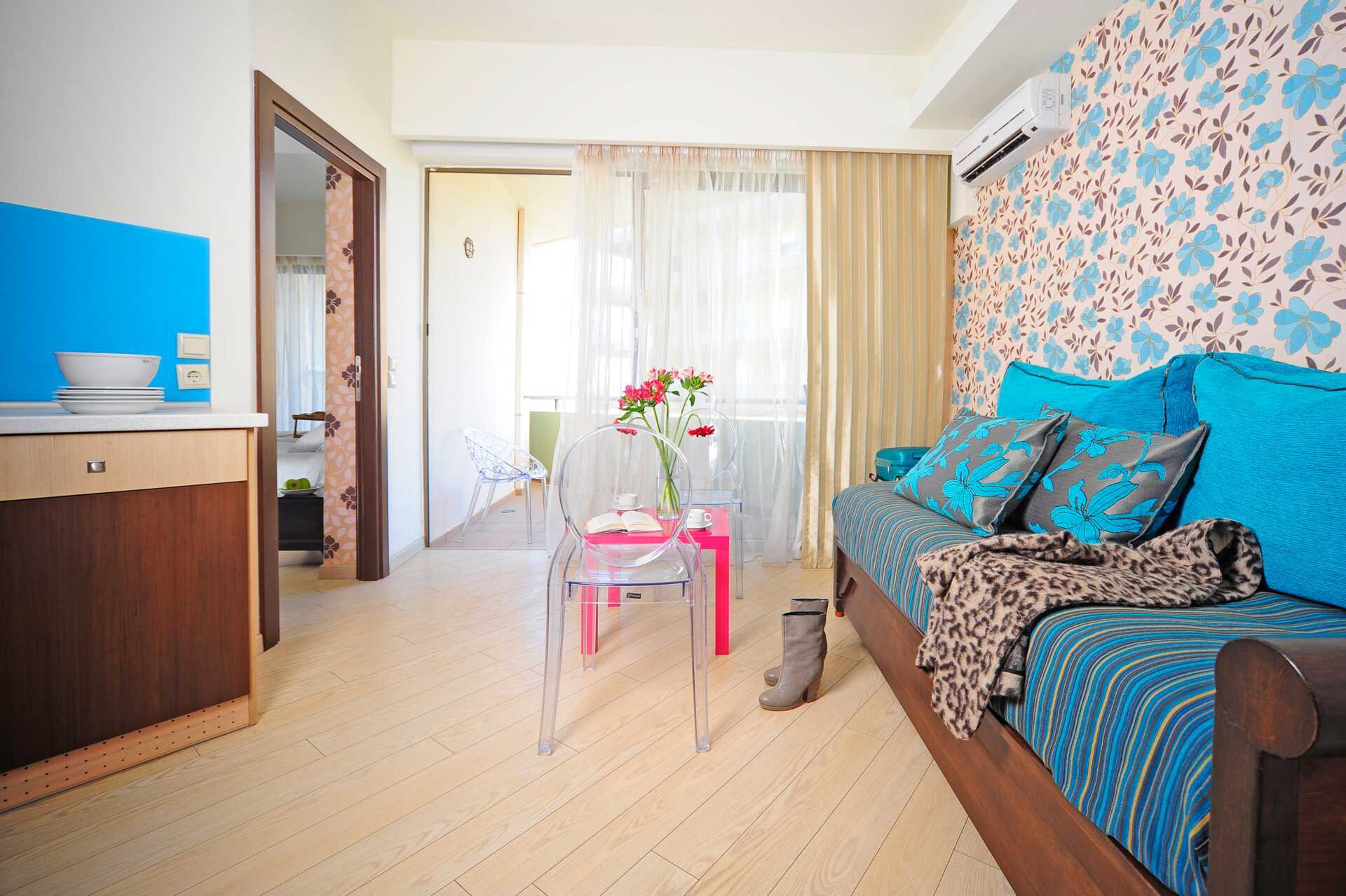 Tweekamerappartement in Hotel Steris in de stad Rethymnon op Kreta, Griekenland.