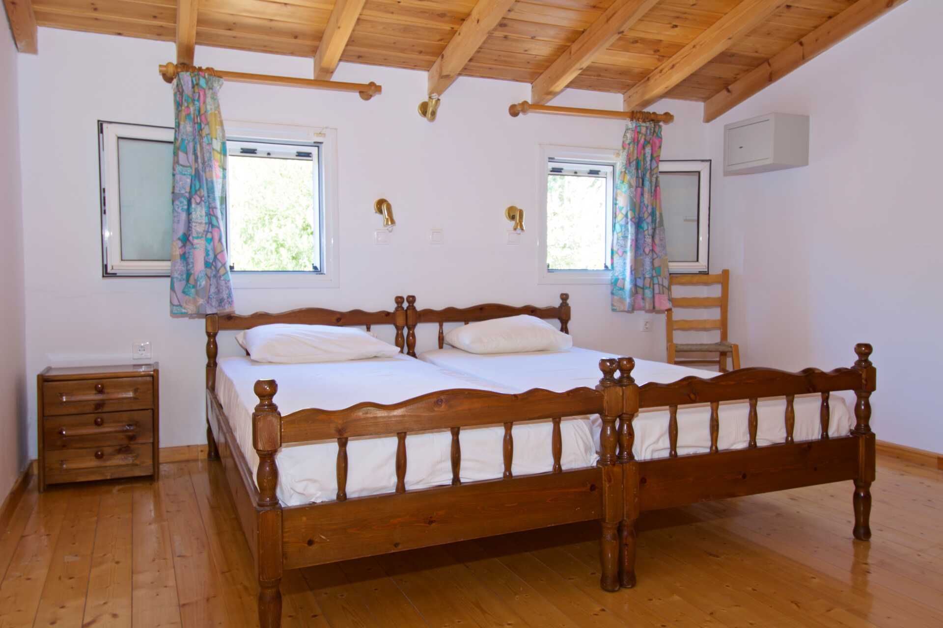 Tweekamerappartement in maisonnette van het appartementenhotel Aspres in Votsalakia, Samos.