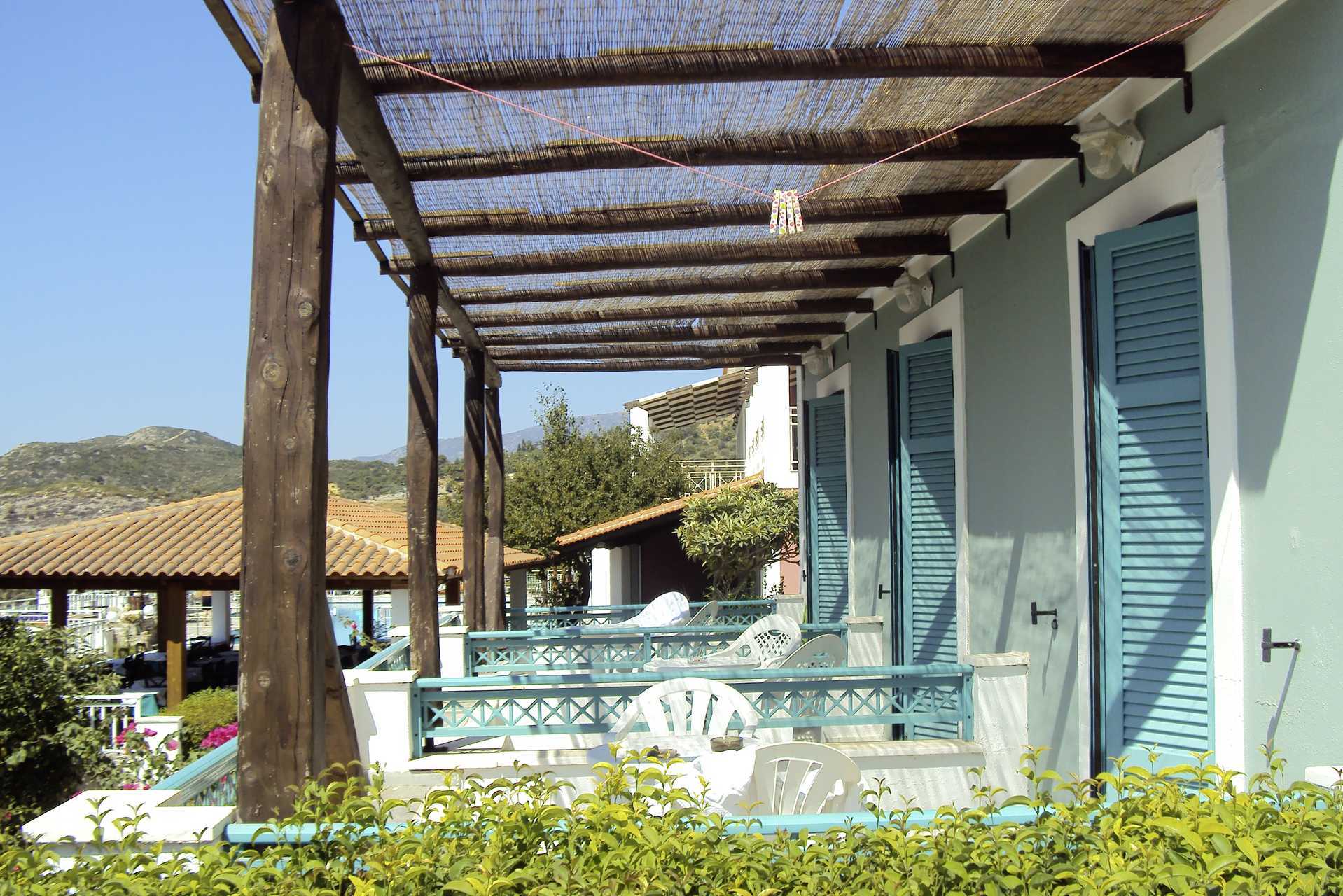 Tweepersoonskamer in hotel Mykali in Pythagorion, Samos.