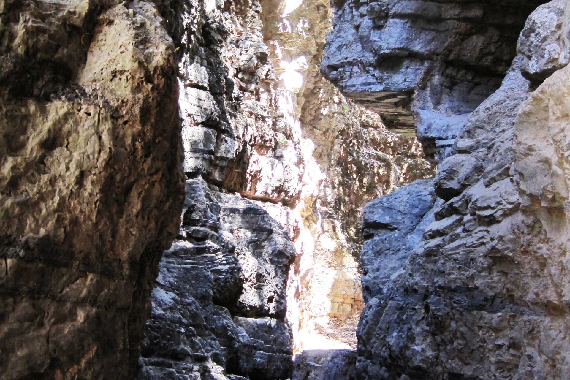 Wandeling door de Imbros kloof